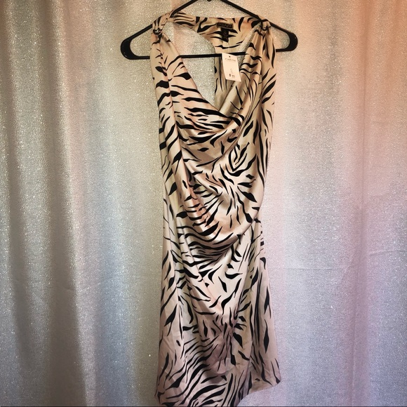 Beautiful Elegant dress! - Picture 1 of 4